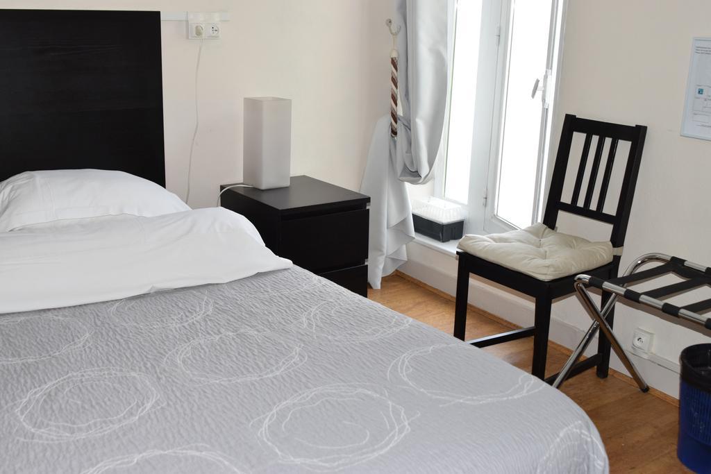 Auberge Le Rabelais Malay-le-Petit Zewnętrze zdjęcie