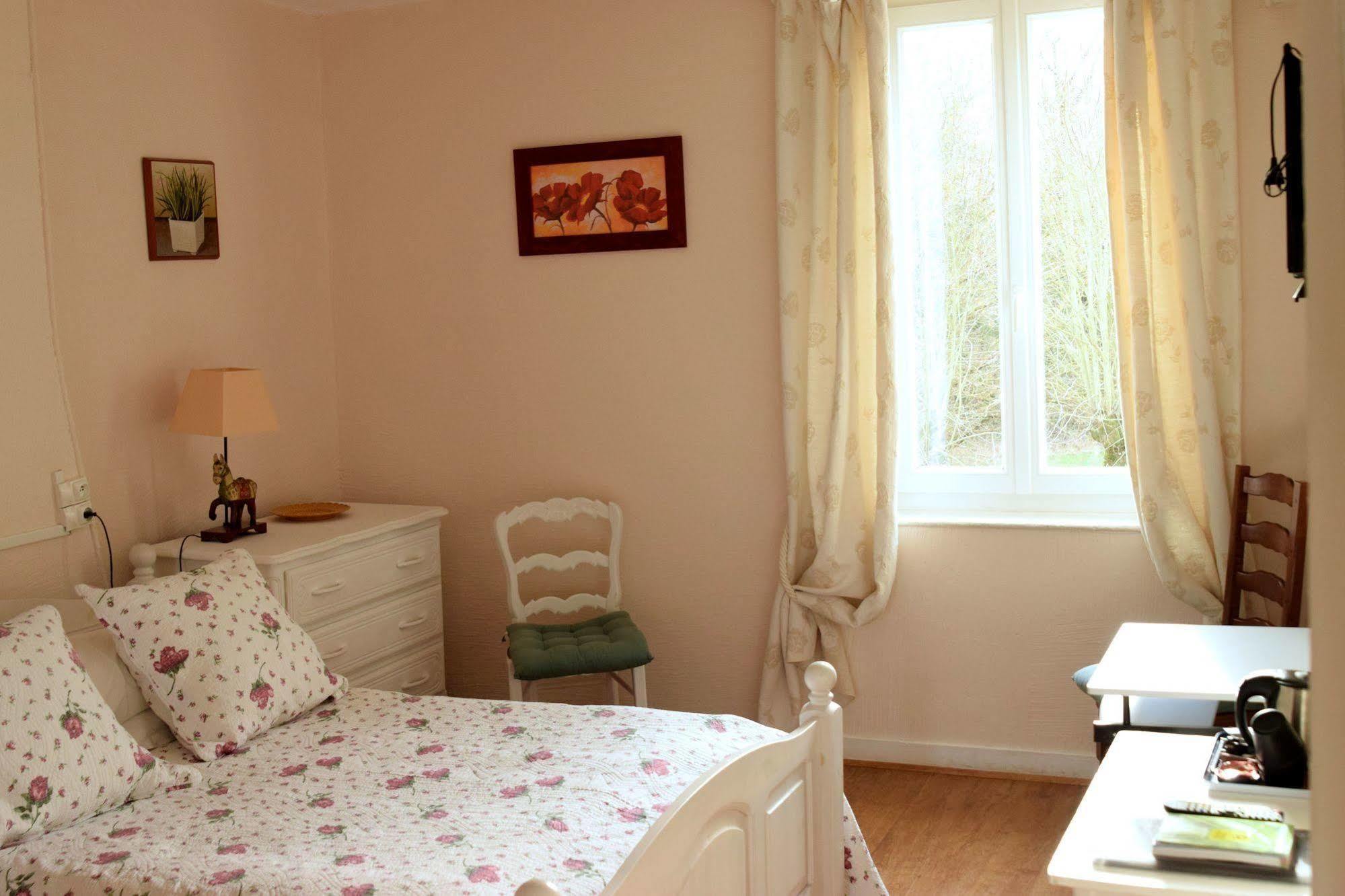 Auberge Le Rabelais Malay-le-Petit Zewnętrze zdjęcie