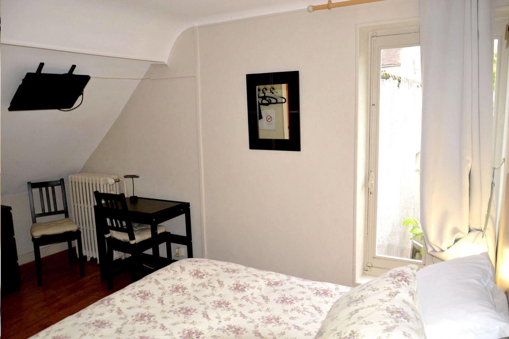 Auberge Le Rabelais Malay-le-Petit Zewnętrze zdjęcie