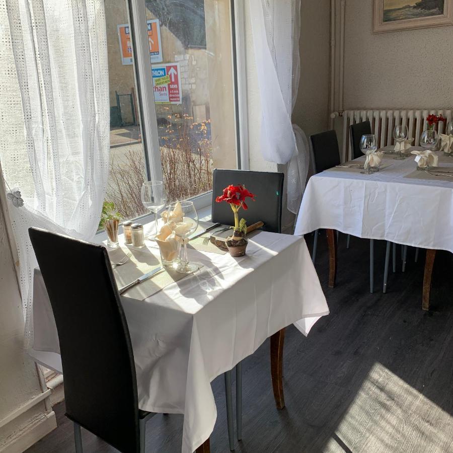 Auberge Le Rabelais Malay-le-Petit Zewnętrze zdjęcie